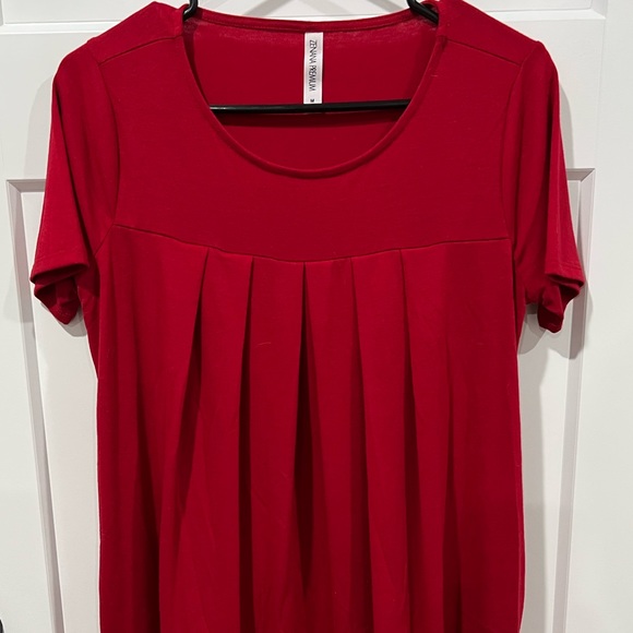 Zenana Outfitters Tops - Zenana Red Pocket Tunic Shirt